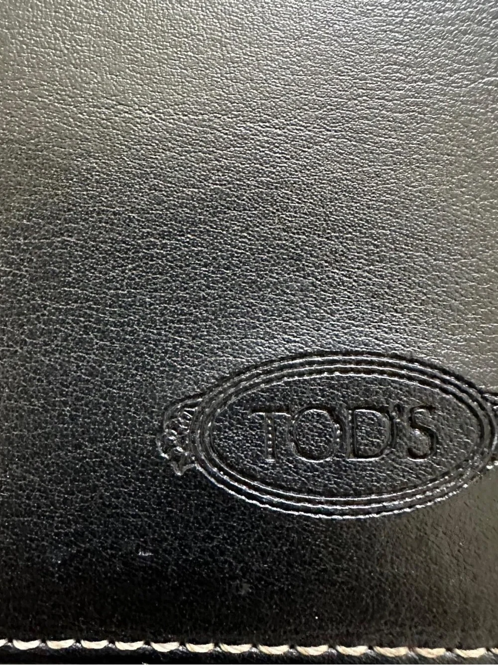 TOD'S Black Leather Men's Wallet with Contrast Stitching